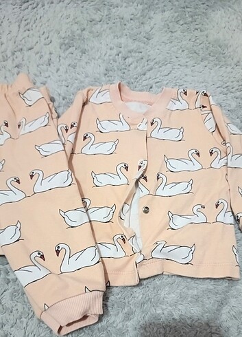 Bebek pijama takımı 