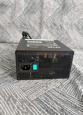 Diğer DeepCool PF750 750 W Power Supply