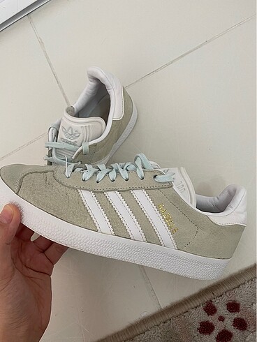 36 Beden beyaz Renk Orijinal adidas gazelle ayakkabı