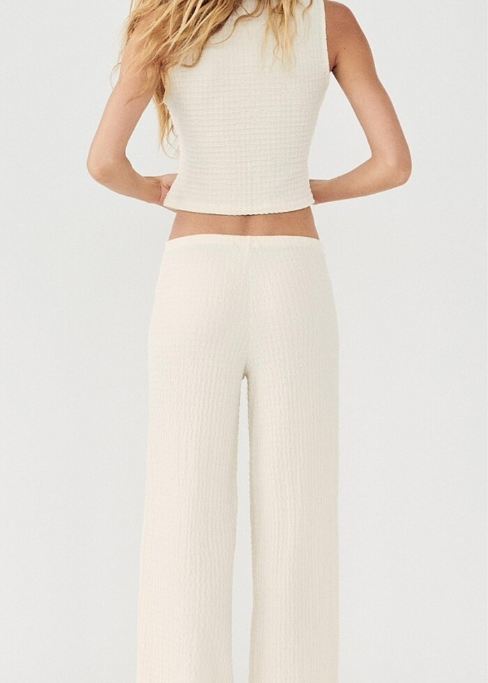 Zara krem renk dokulu takım - Görsel 3