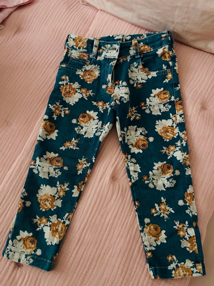 Kız Çocuk Çiçekli Dar Kesim Kot Pantolon - Görsel 2