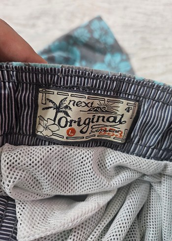 Çiçek Desenli Deniz Şort - Görsel 3