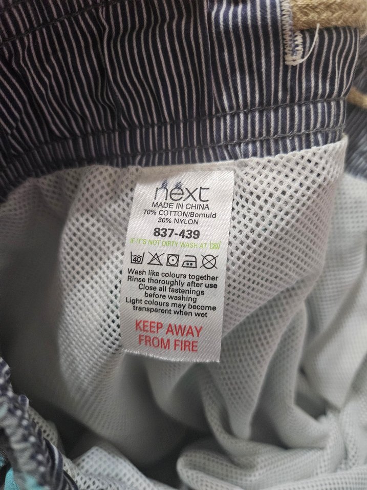 Çiçek Desenli Deniz Şort - Görsel 4