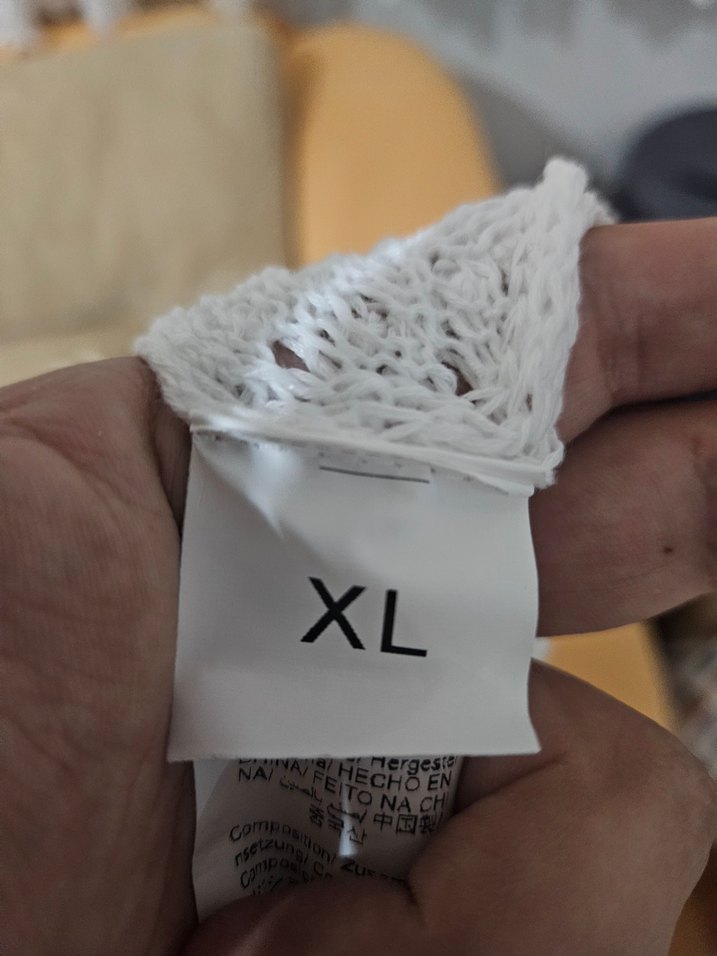 Beyaz Örgü Delikli İspanyol Kol Crop Kazak Bluz - Görsel 4