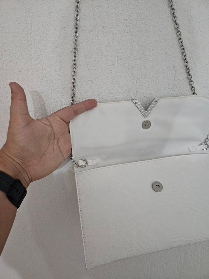 Beyaz Zincir Askılı Deri Portfoy Çanta - Görsel 4