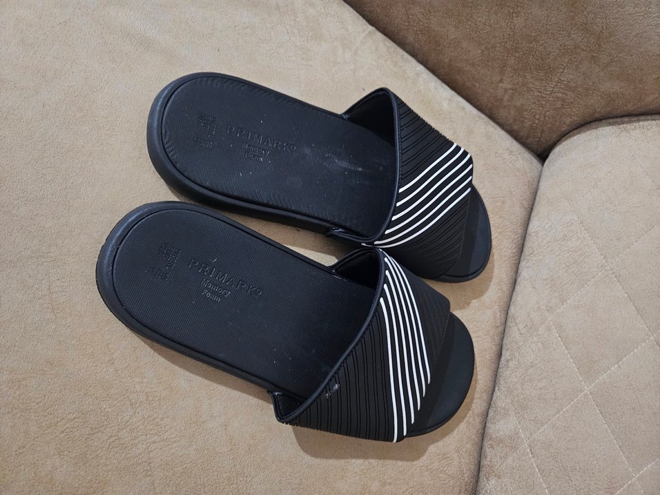 Erkek Siyah Ortopedik Spor Terlik - Görsel 2