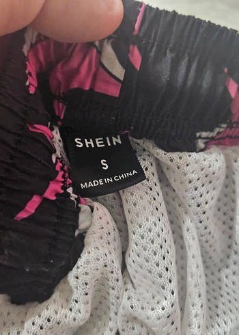 Pembe Baskılı Deniz Şort - Görsel 5