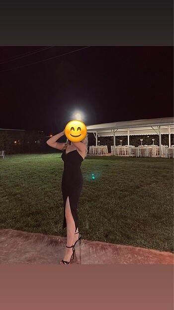 Lover Yaka Yırtmaçlı Siyah Abiye