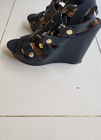 Cynthia Vincent Platform