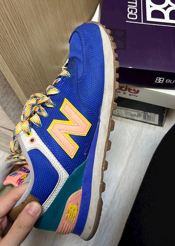 New Balance 38