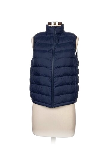 Uniqlo Yelek %70 İndirimli.