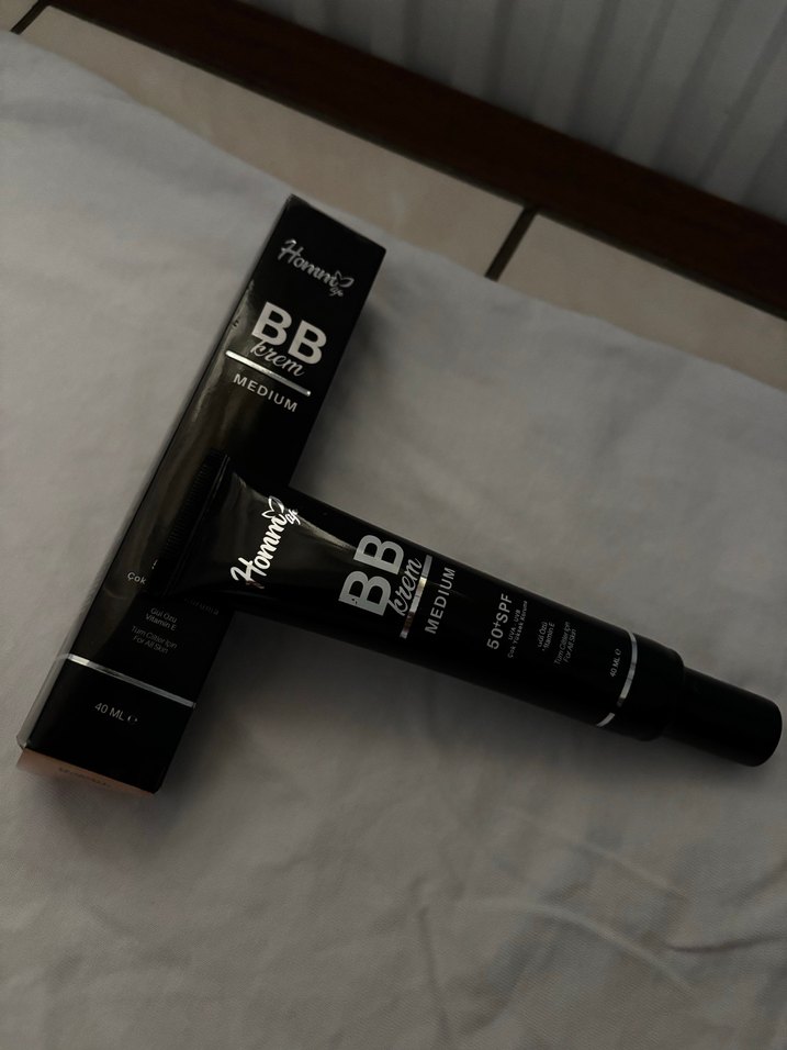 BB Krem Medium 50 SPF - Görsel 2