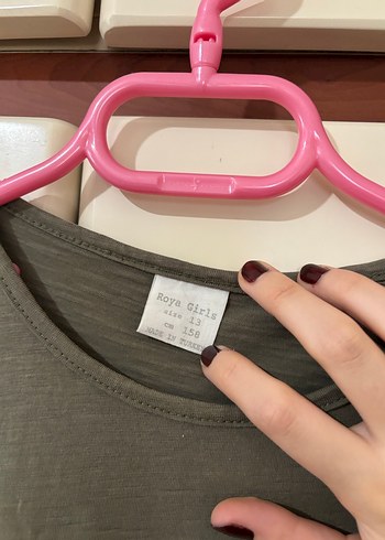 Haki renk kız tişört - Görsel 2