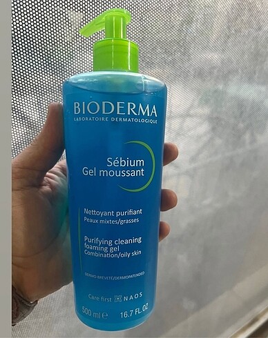 sivilce yüz yıkama bioderma