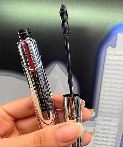 Loreal Paris telescopic false lash maskara