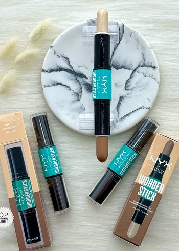 NYX Wonder Stick Kapatıcı ve Aydınlatıcı Çubuğu - Koyu Bej