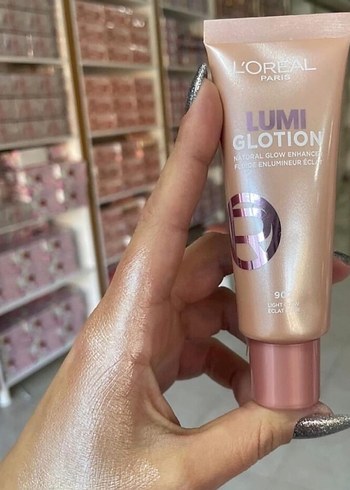L'Oréal Lumi Glotion Aydınlatıcı 90