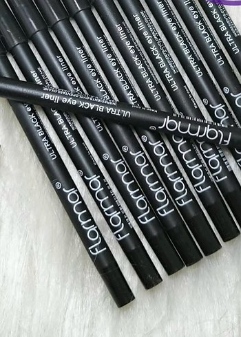 Flormar Ultra Black Göz Kalemi