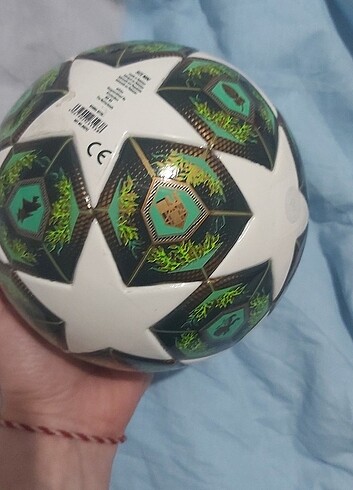 Adidas mini futbol topu