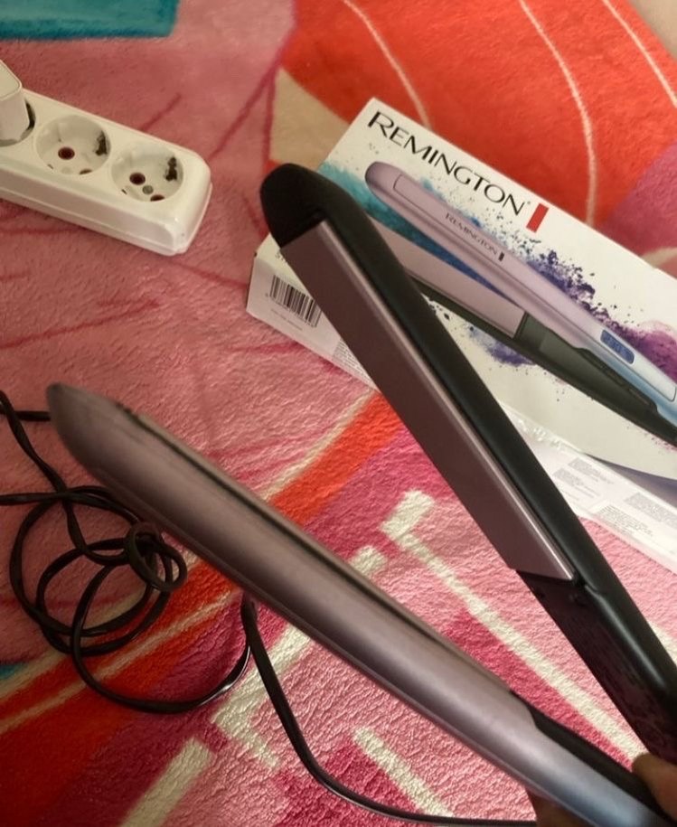 Pastel Pembe Remington Saç Düzleştirici - Görsel 3