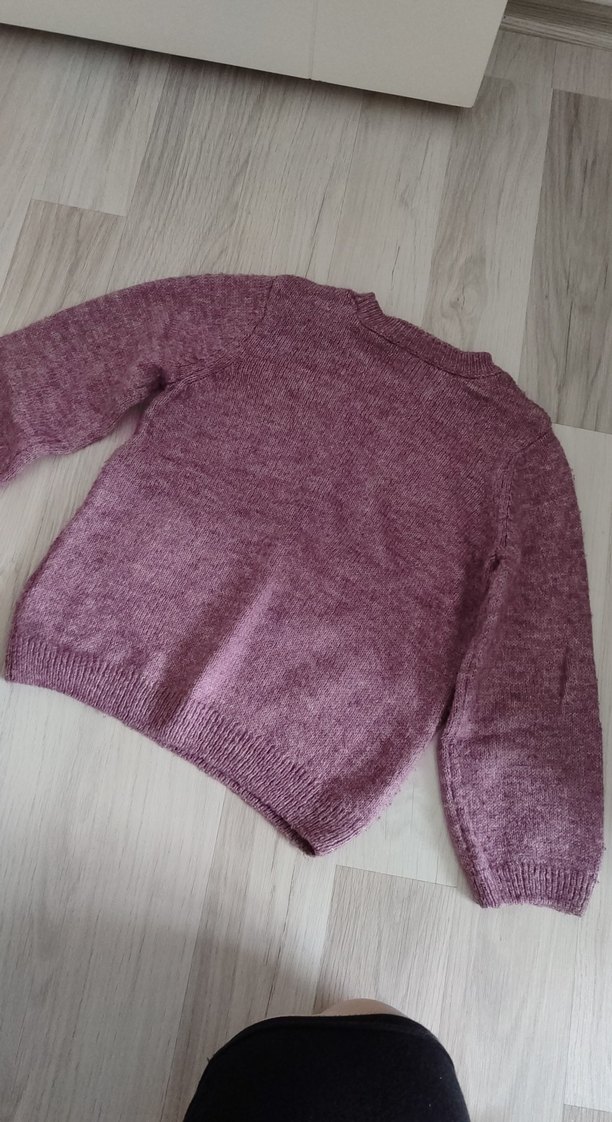 Mor Nakışlı Kız Çocuk Triko Kazak - Görsel 4