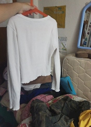 Beyaz Pamuklu Uzun Kollu Triko Crop Kazak