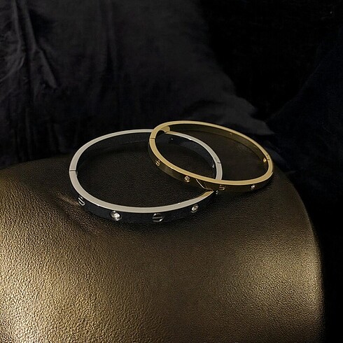 Cartier Çelik Crt Silver Taşlı 60mm Orta Boy Kelepçe