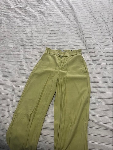 Bershka pantolon
