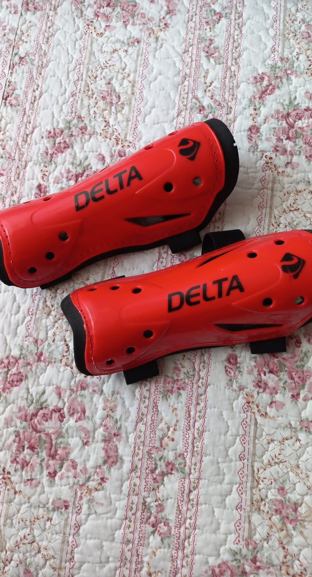 Kırmızı Delta Tekmelik - Görsel 2