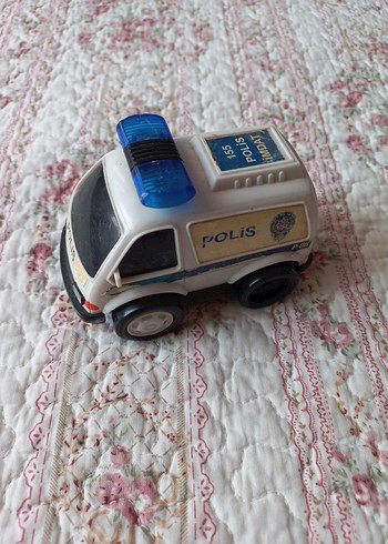 Beyaz Polis Oyuncak Arabası