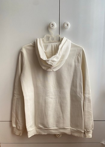 Beyaz Kapüşonlu Kadın Sweatshirt - Görsel 2