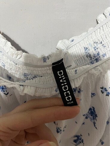 H&M Kadın omuzdan desenli üst