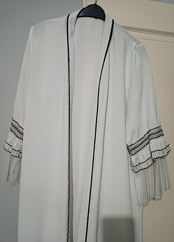 Uzun abaya