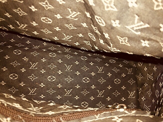  Beden Louis Vuitton canta