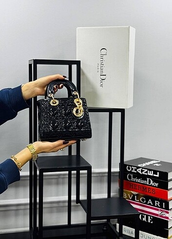 DİOR LADY MEDİUM BAG