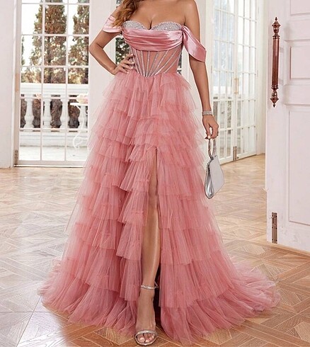 Pembe abiye