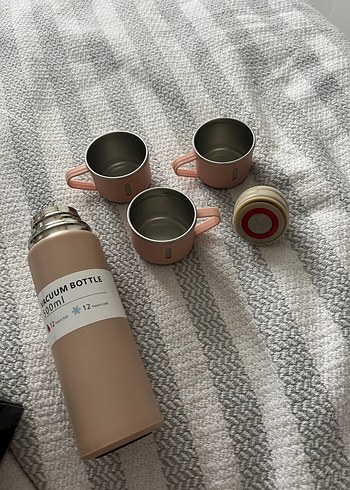 Pembe Termos Şişesi ve Bardak Seti - Görsel 2