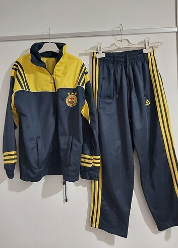 Fenerbahçeli eşofman takımı 