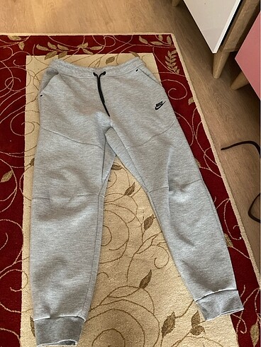 tech fleece eşofman altı