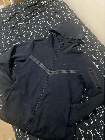 nike tech fleece eşofman üstü