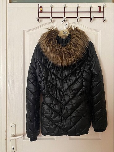 H&M mont siyah