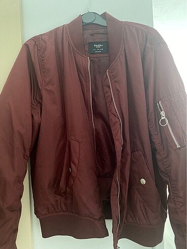 berskha bomber mont