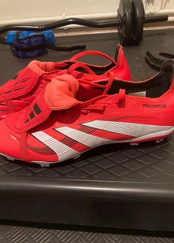 Futbol krampon adidas predetor
