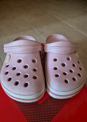 crocs terlik