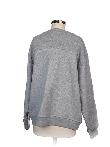 l Beden Zara Sweatshirt %70 İndirimli.