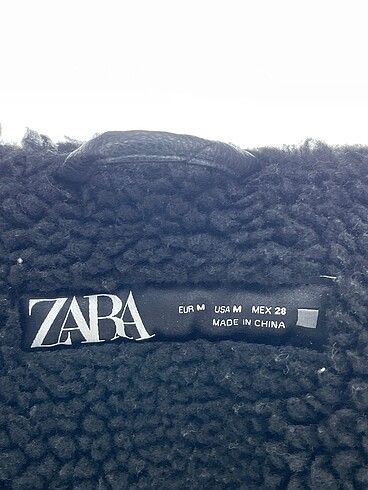 m Beden siyah Renk Zara Mont %70 İndirimli.