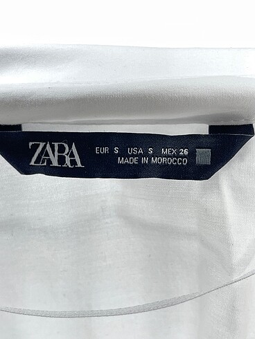s Beden beyaz Renk Zara Gömlek %70 İndirimli.