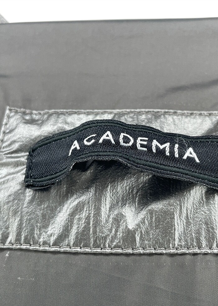 Academia Mont %70 İndirimli. - Görsel 4