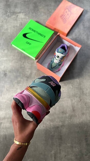 37 Beden New Balance 9060 Warped Kadın Sneaker
