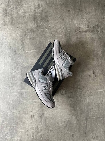 New Balance Made in USA 990v5 Grey